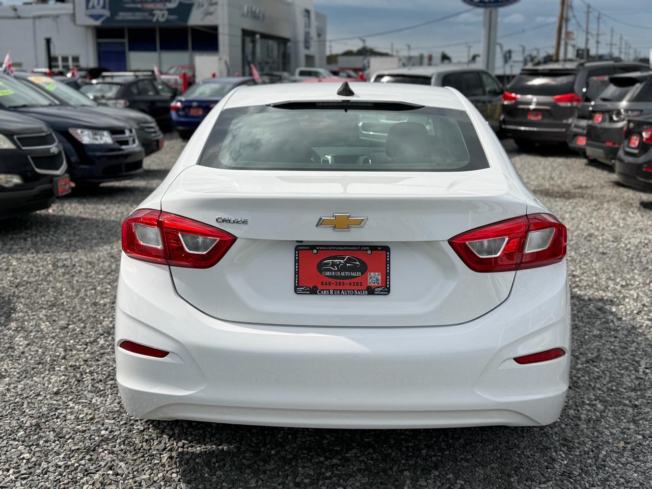 Chevrolet Cruze LS Auto 2017