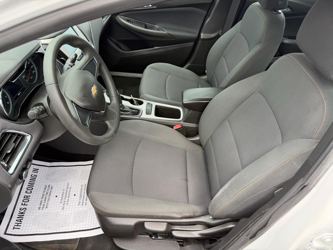 Chevrolet Cruze LS Auto 2017