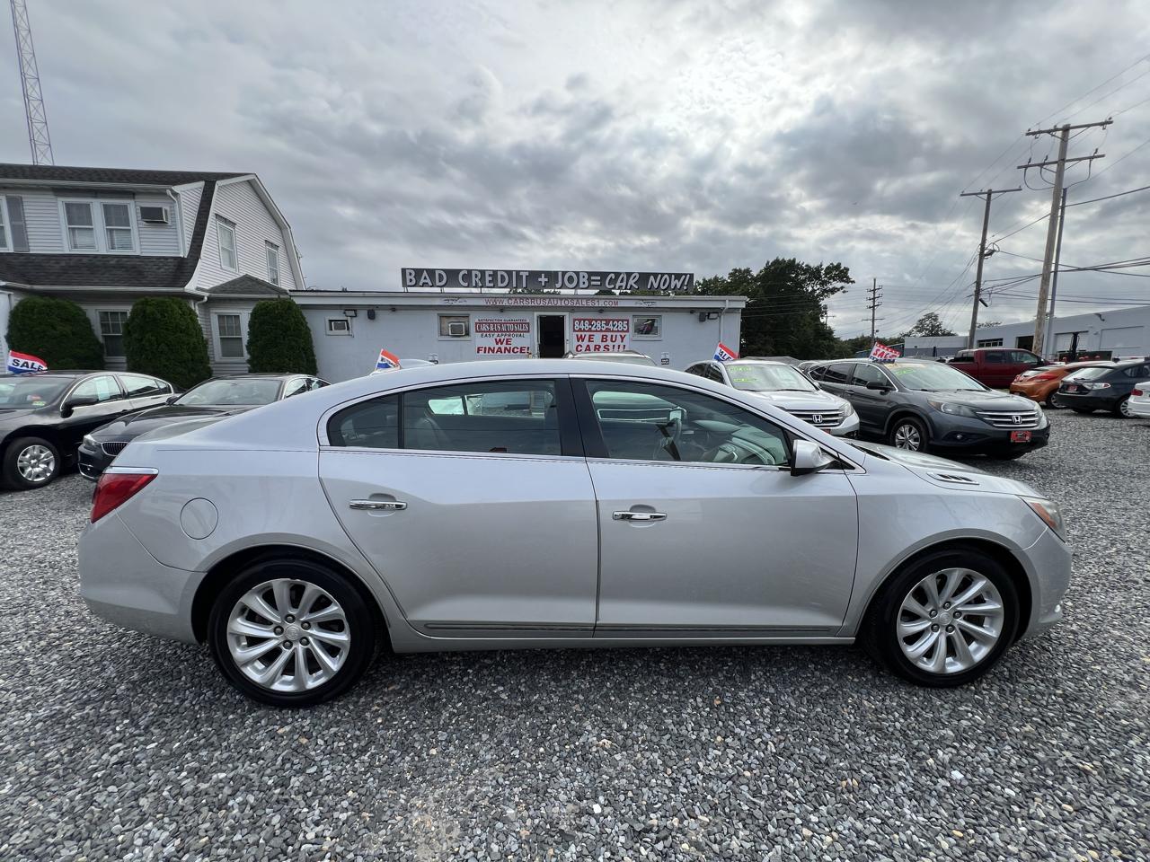 Buick LaCrosse Base 2015