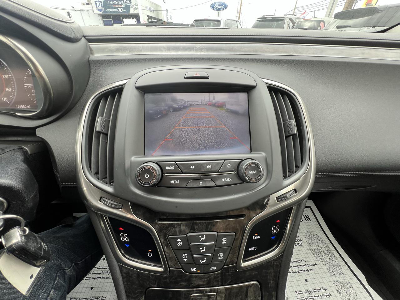Buick LaCrosse Base 2015
