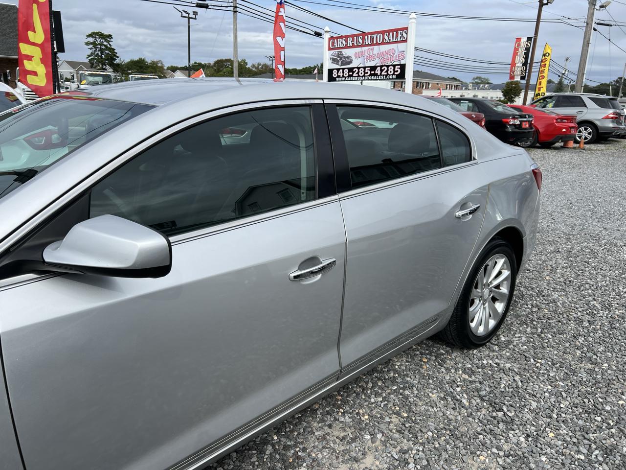 Buick LaCrosse Base 2015