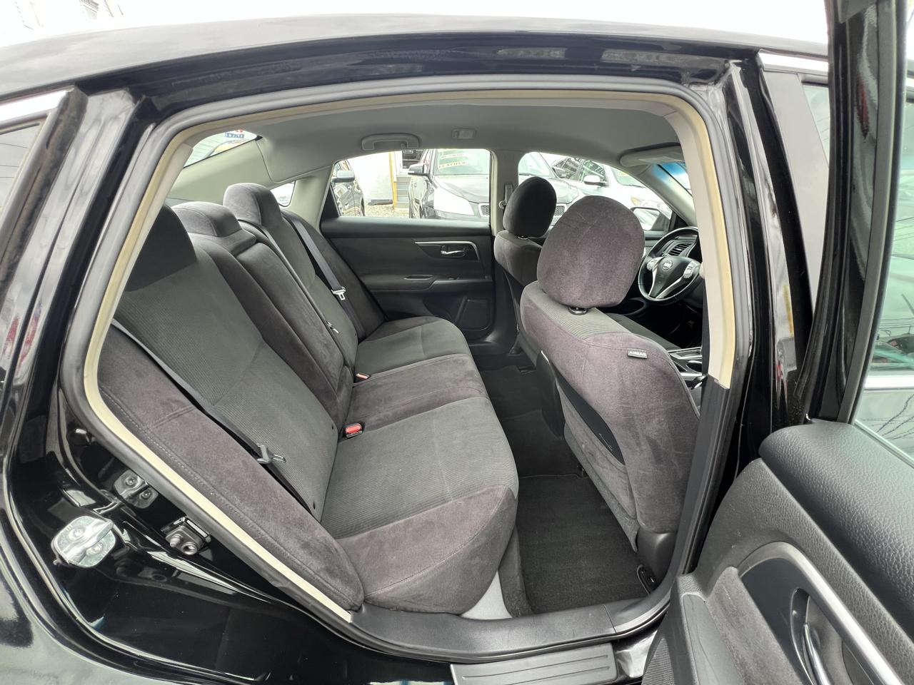 Nissan Altima 2.5 SV 2013