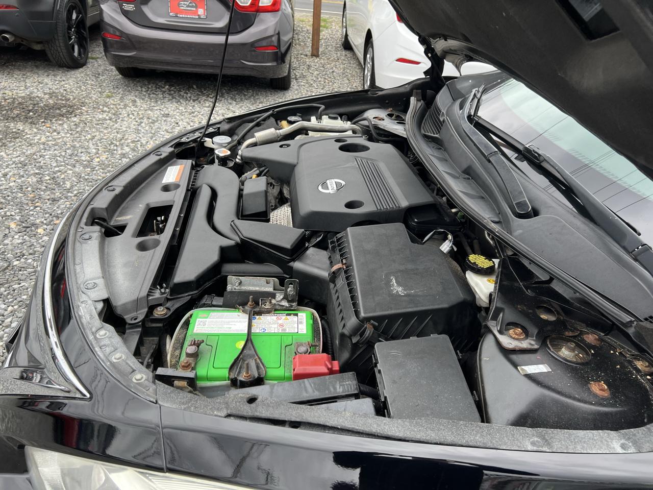 Nissan Altima 2.5 SV 2013