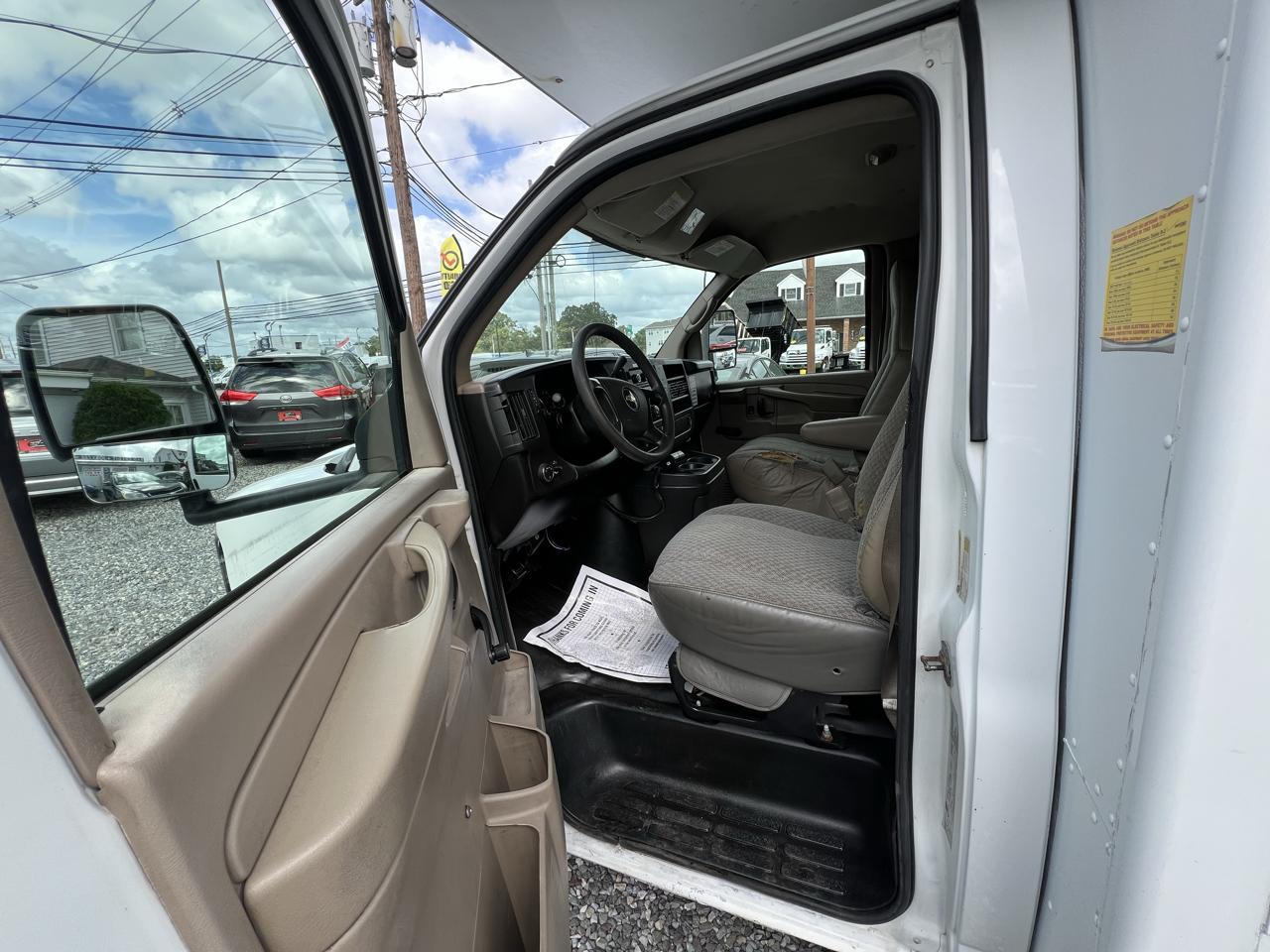 Chevrolet Express G3500 2009