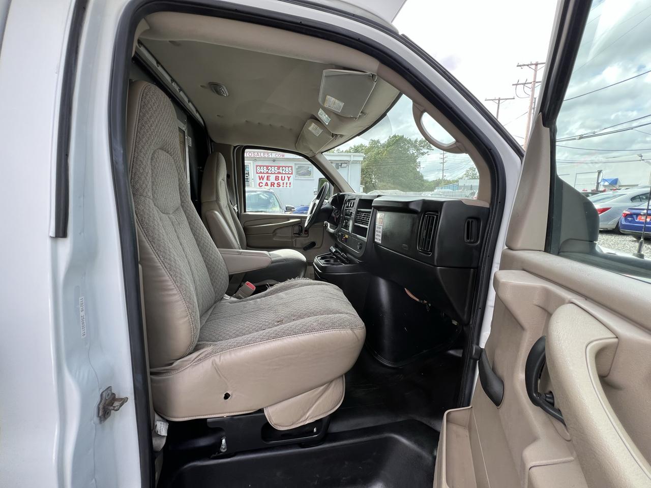Chevrolet Express G3500 2009