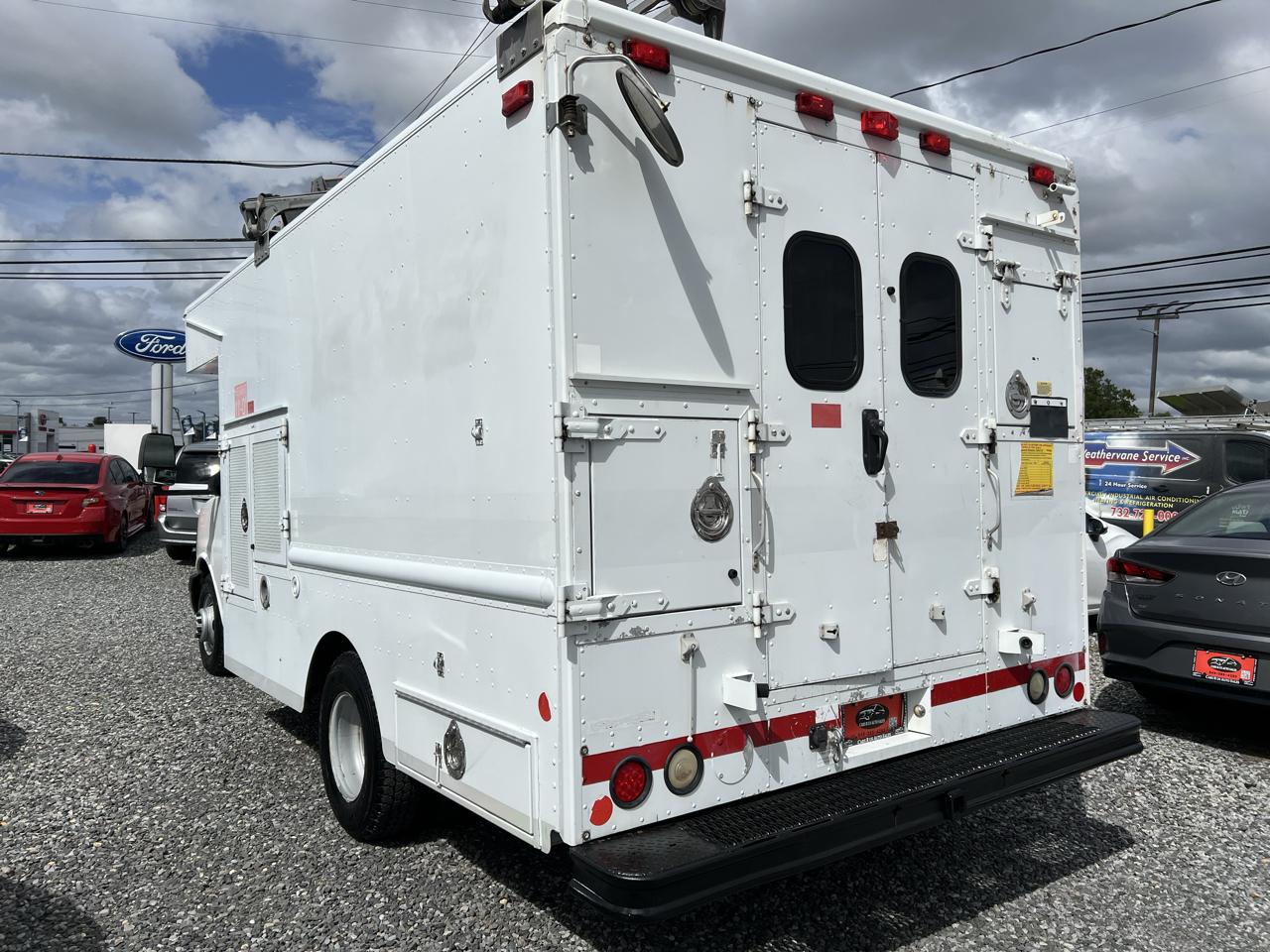 Chevrolet Express G3500 2009