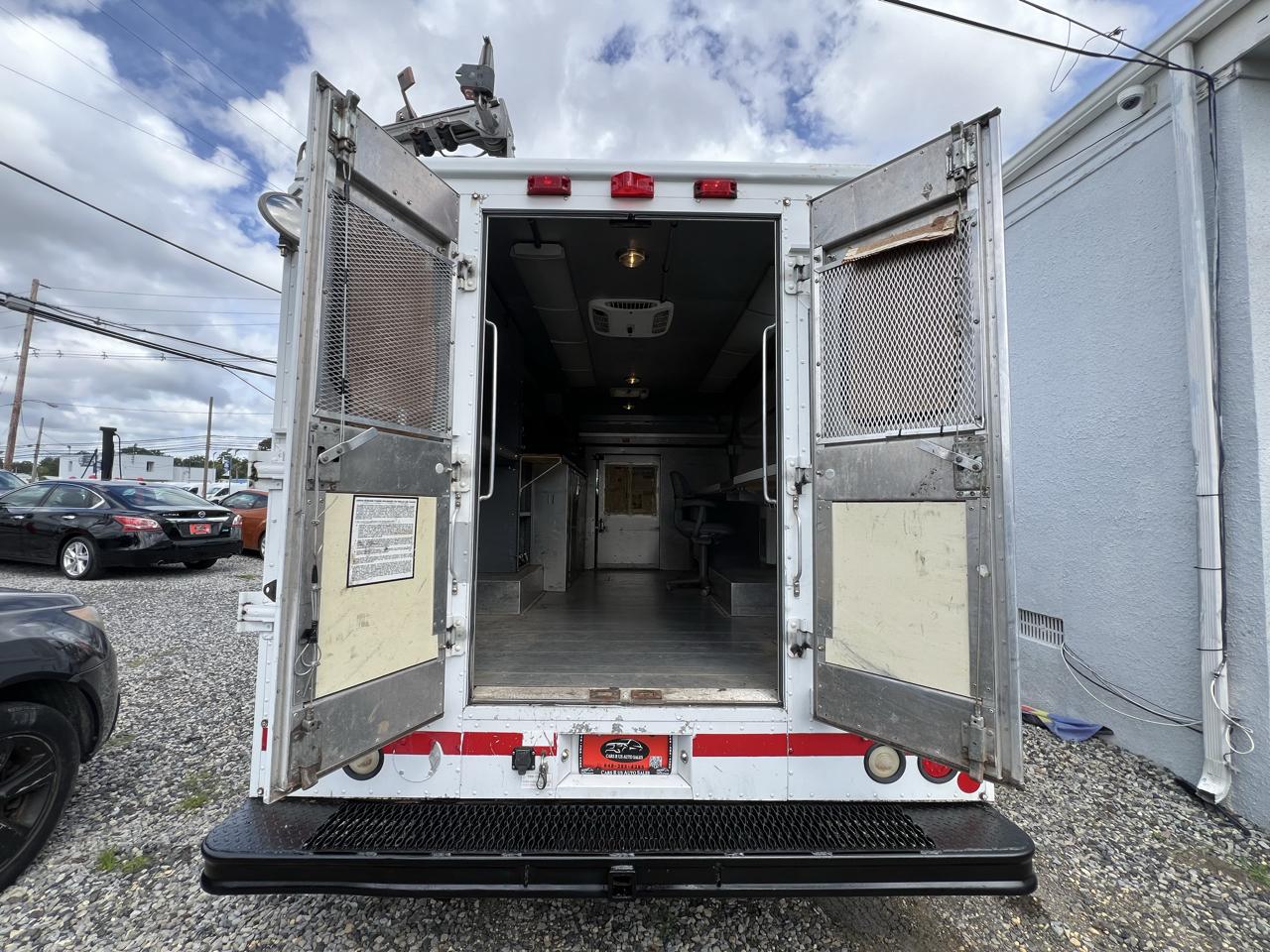Chevrolet Express G3500 2009