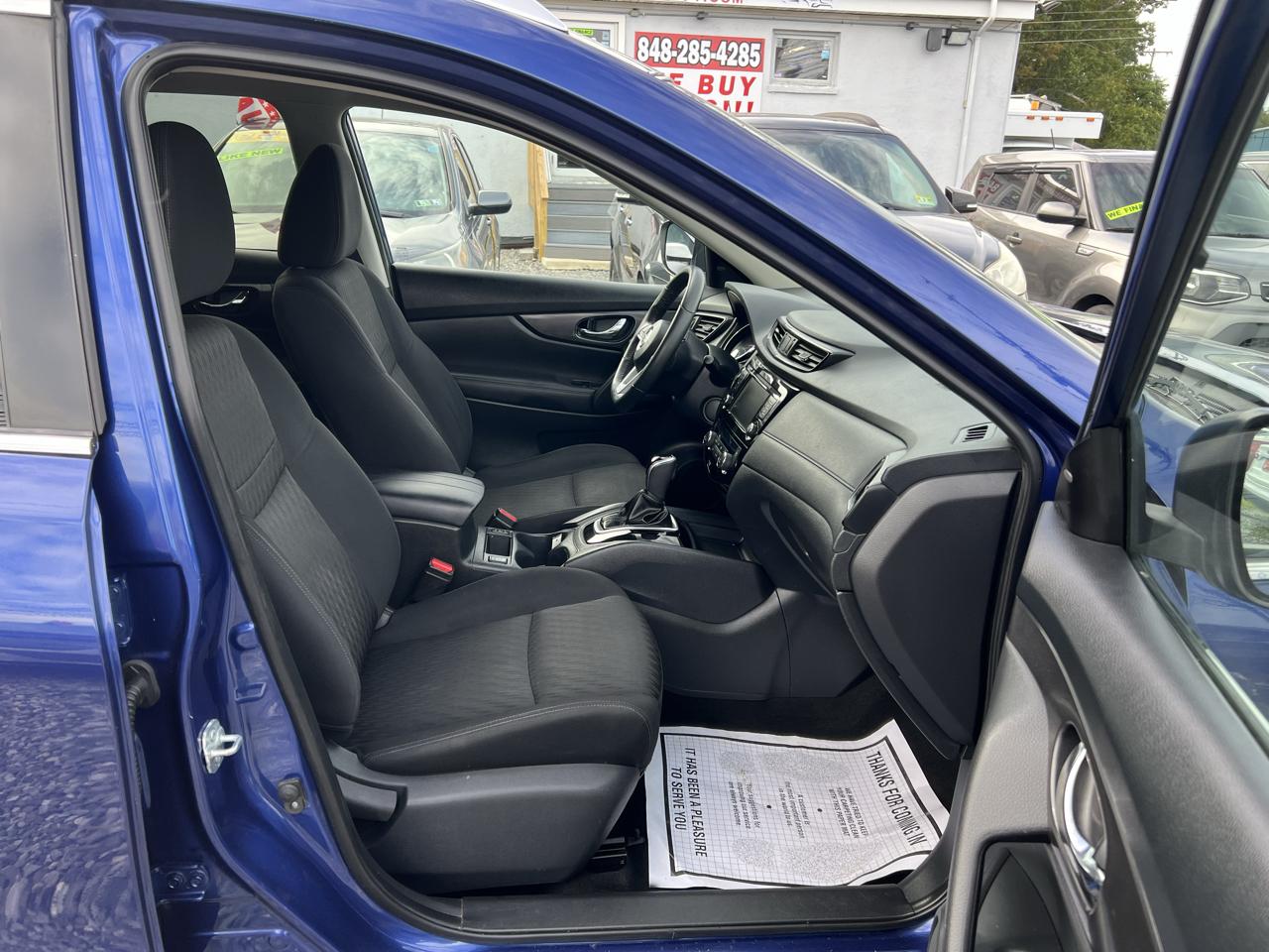 Nissan Rogue SV AWD 2018