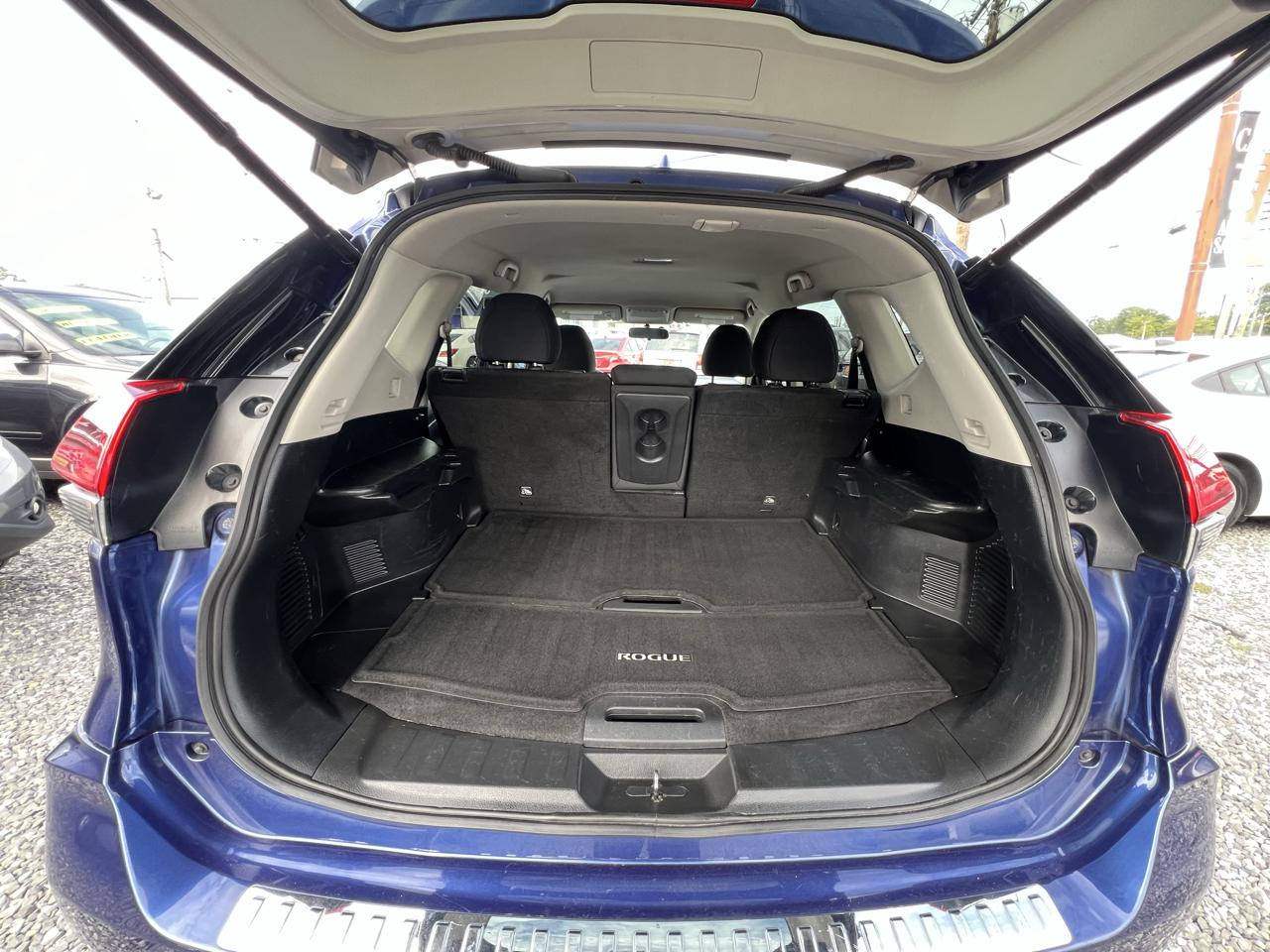 Nissan Rogue SV AWD 2018