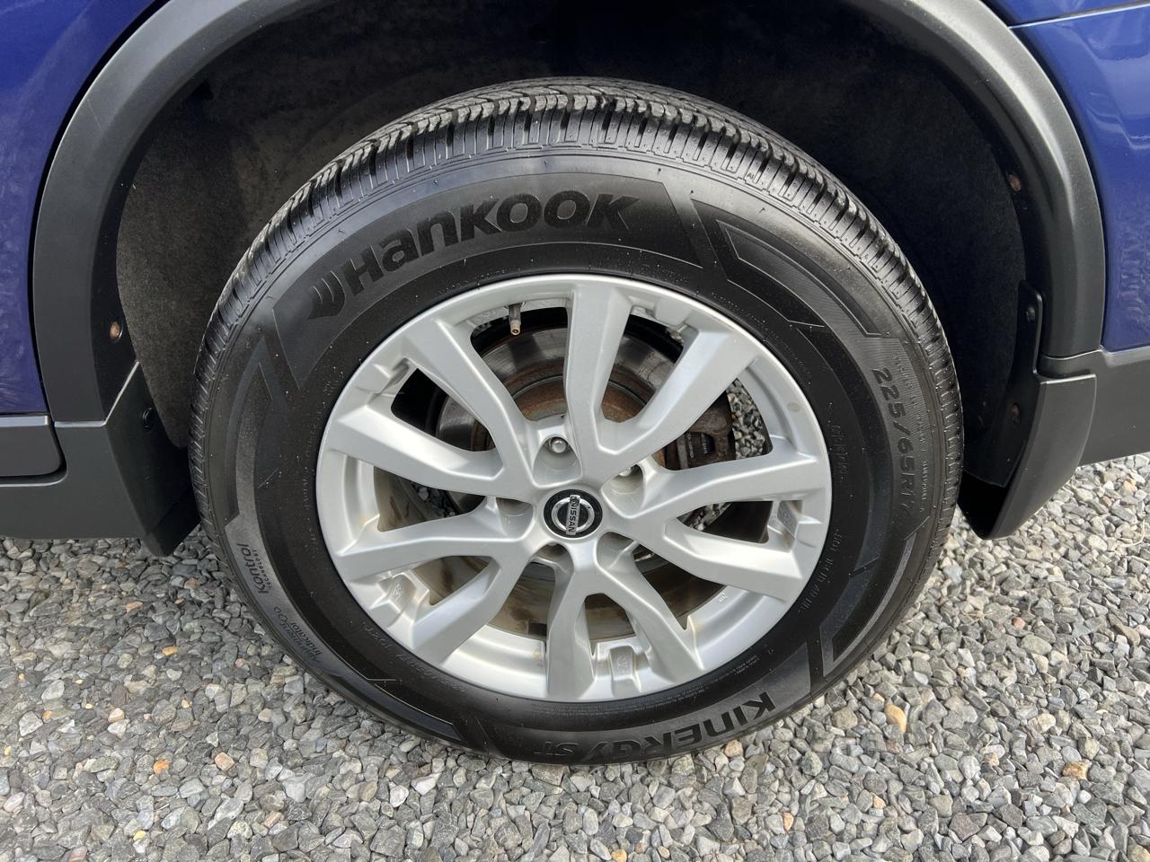 Nissan Rogue SV AWD 2018