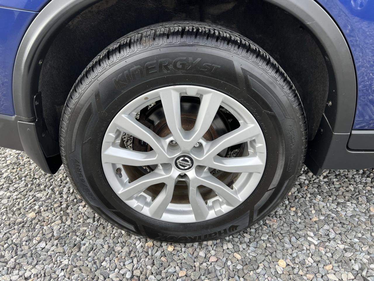 Nissan Rogue SV AWD 2018