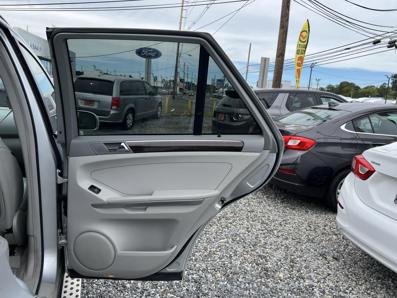 Mercedes-Benz M-Class ML350 2007