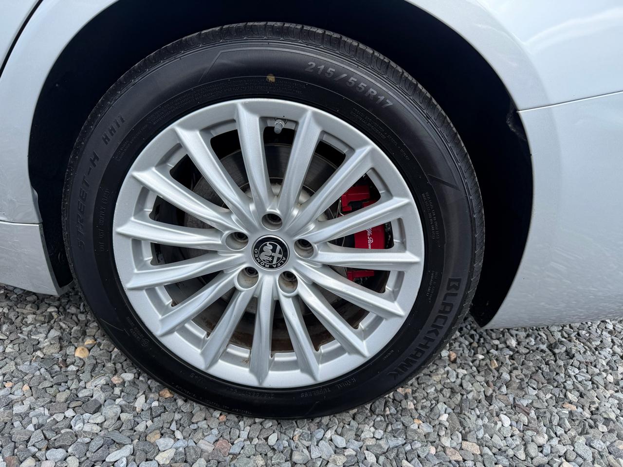 Alfa Romeo Giulia Base AWD 2019