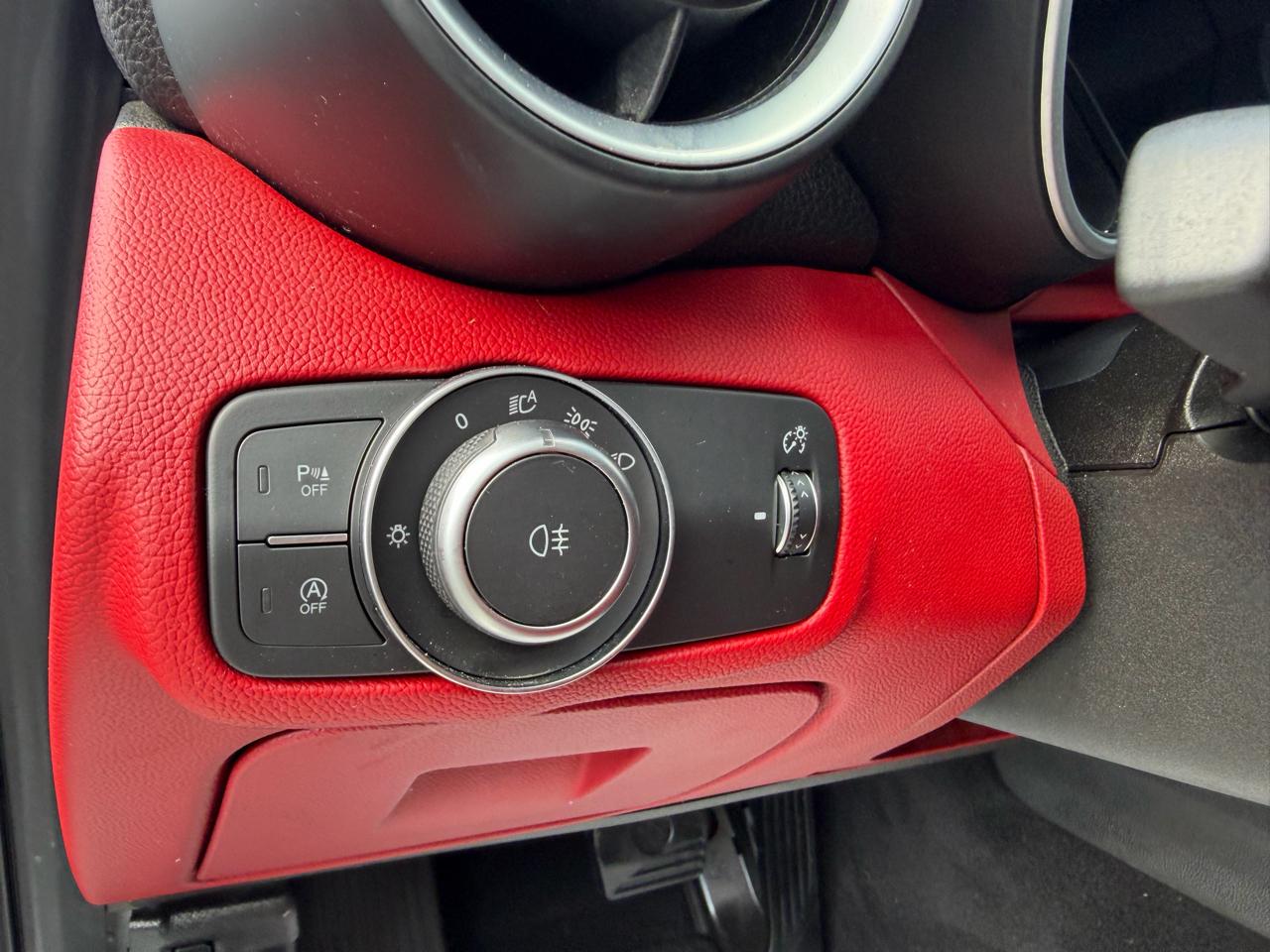 Alfa Romeo Giulia Base AWD 2019