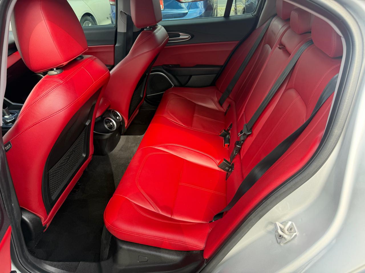Alfa Romeo Giulia Base AWD 2019