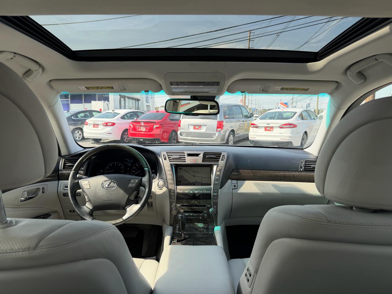 Lexus LS 460 Luxury Sedan 2007