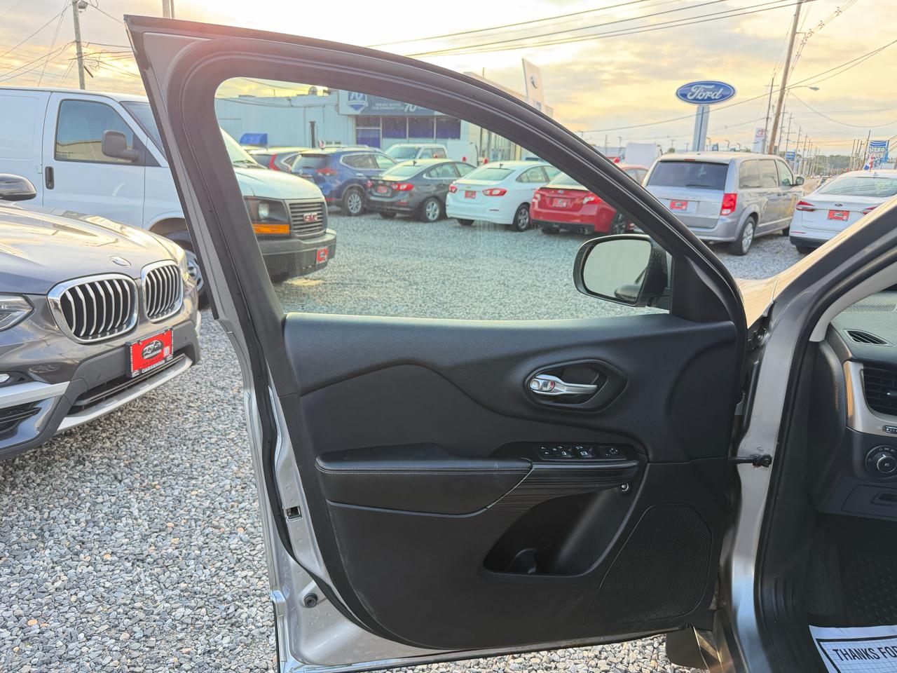 Jeep Cherokee Latitude 4WD 2014
