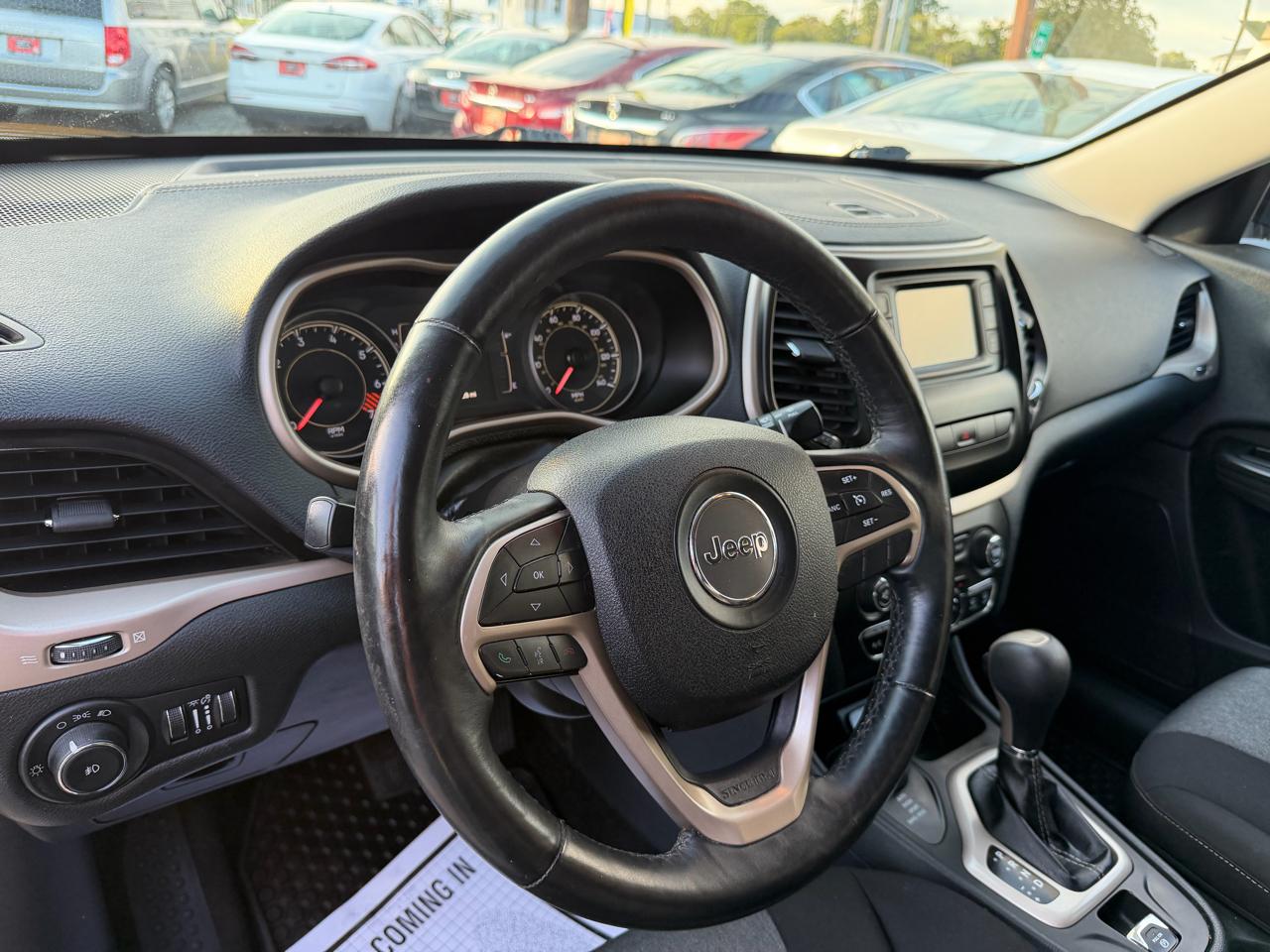 Jeep Cherokee Latitude 4WD 2014