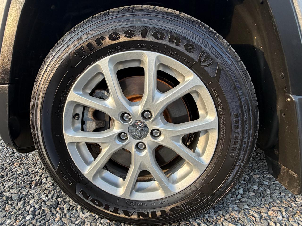 Jeep Cherokee Latitude 4WD 2014