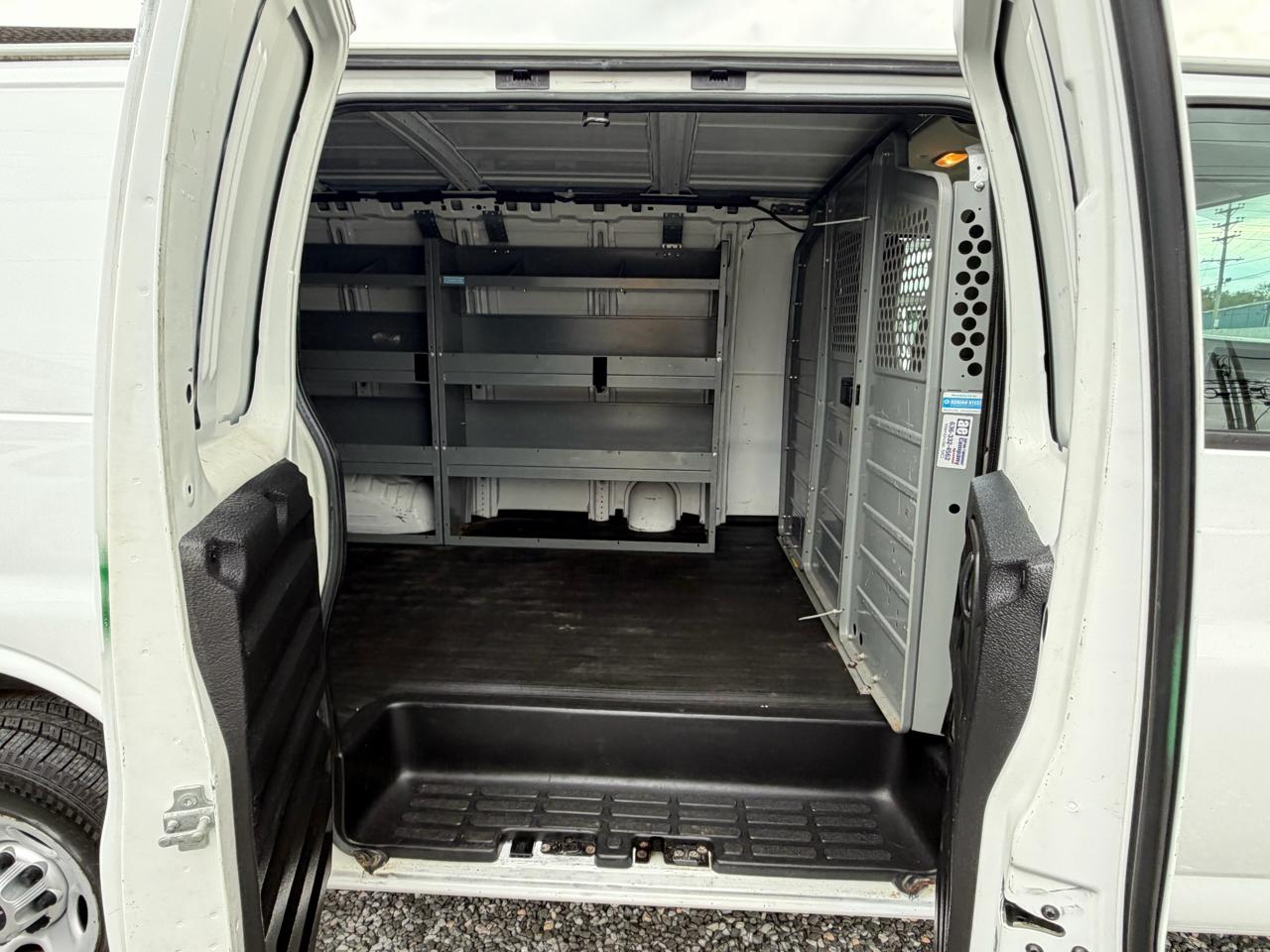 GMC Savana G2500 Cargo 2014