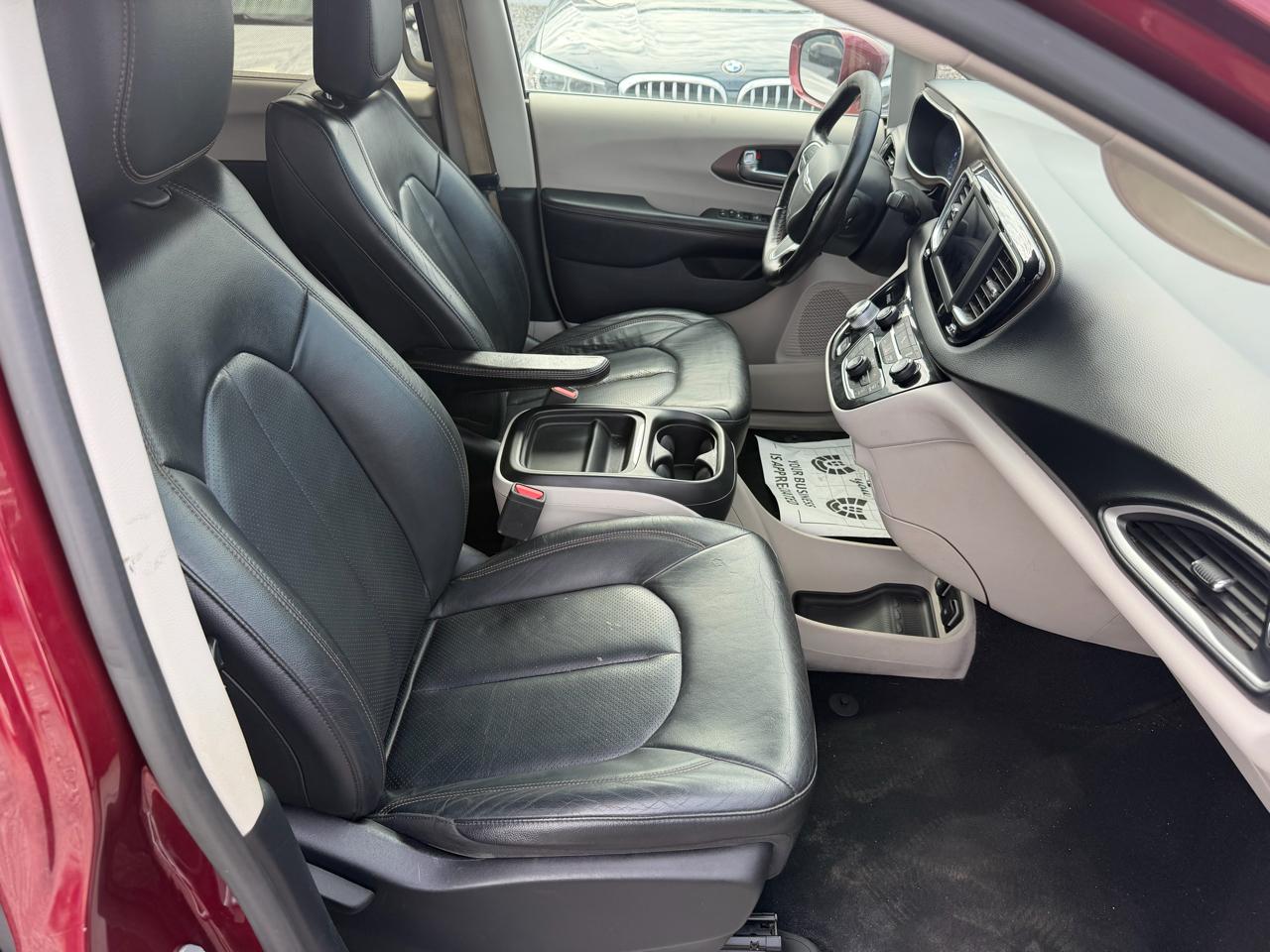 Chrysler Pacifica Touring-L 2019