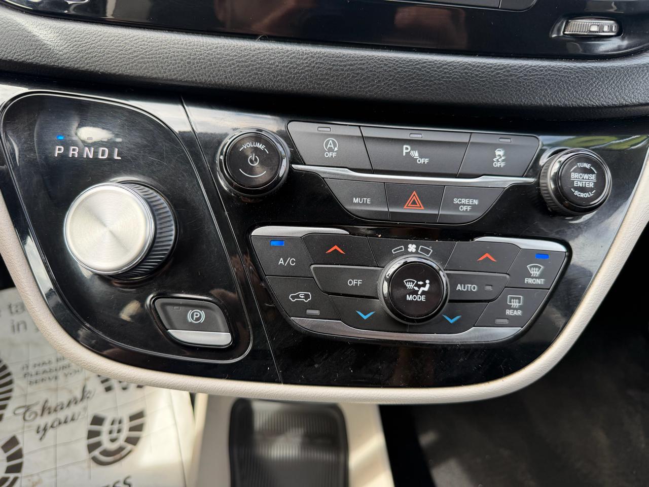 Chrysler Pacifica Touring-L 2019