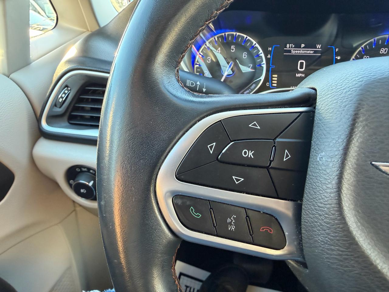 Chrysler Pacifica Touring-L 2017