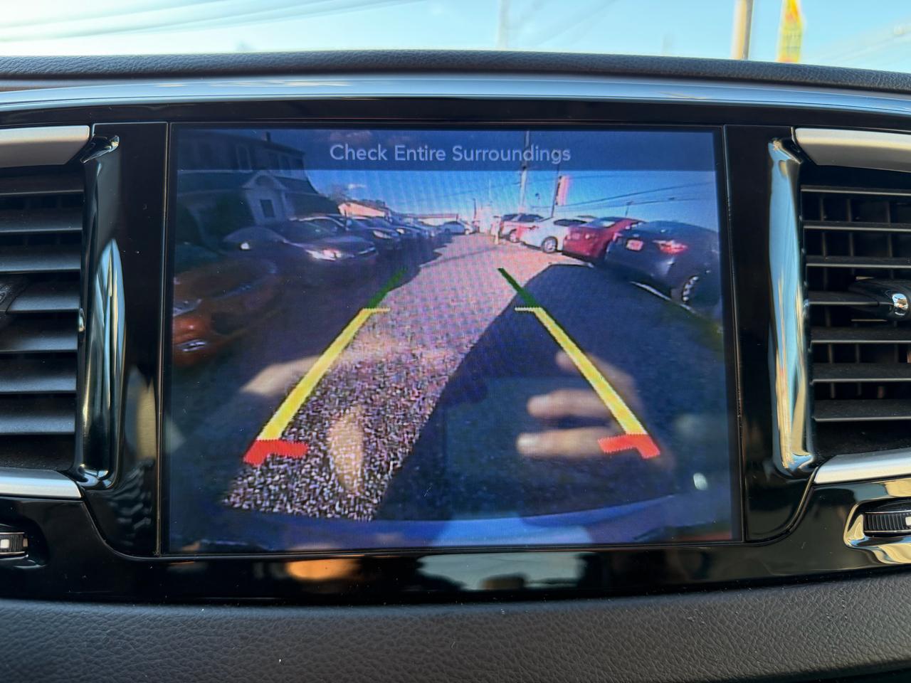 Chrysler Pacifica Touring-L 2017