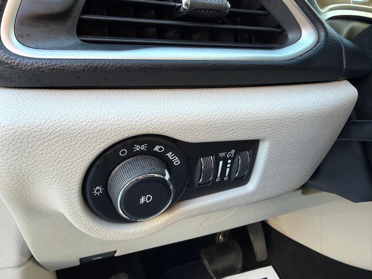 Chrysler Pacifica Touring-L 2017