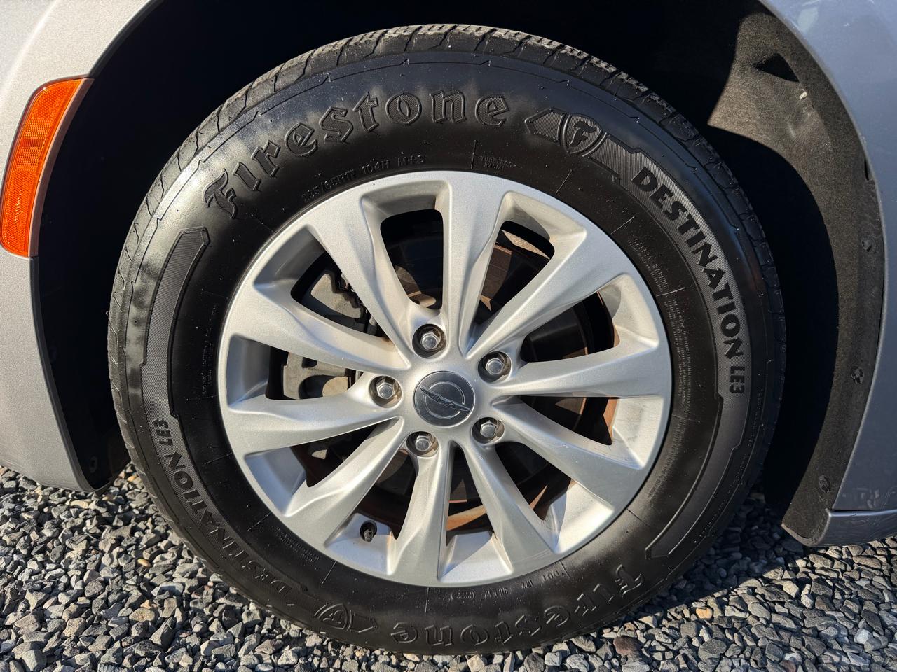 Chrysler Pacifica Touring-L 2017