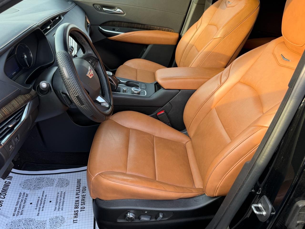 Cadillac XT4 Premium Luxury AWD 2019