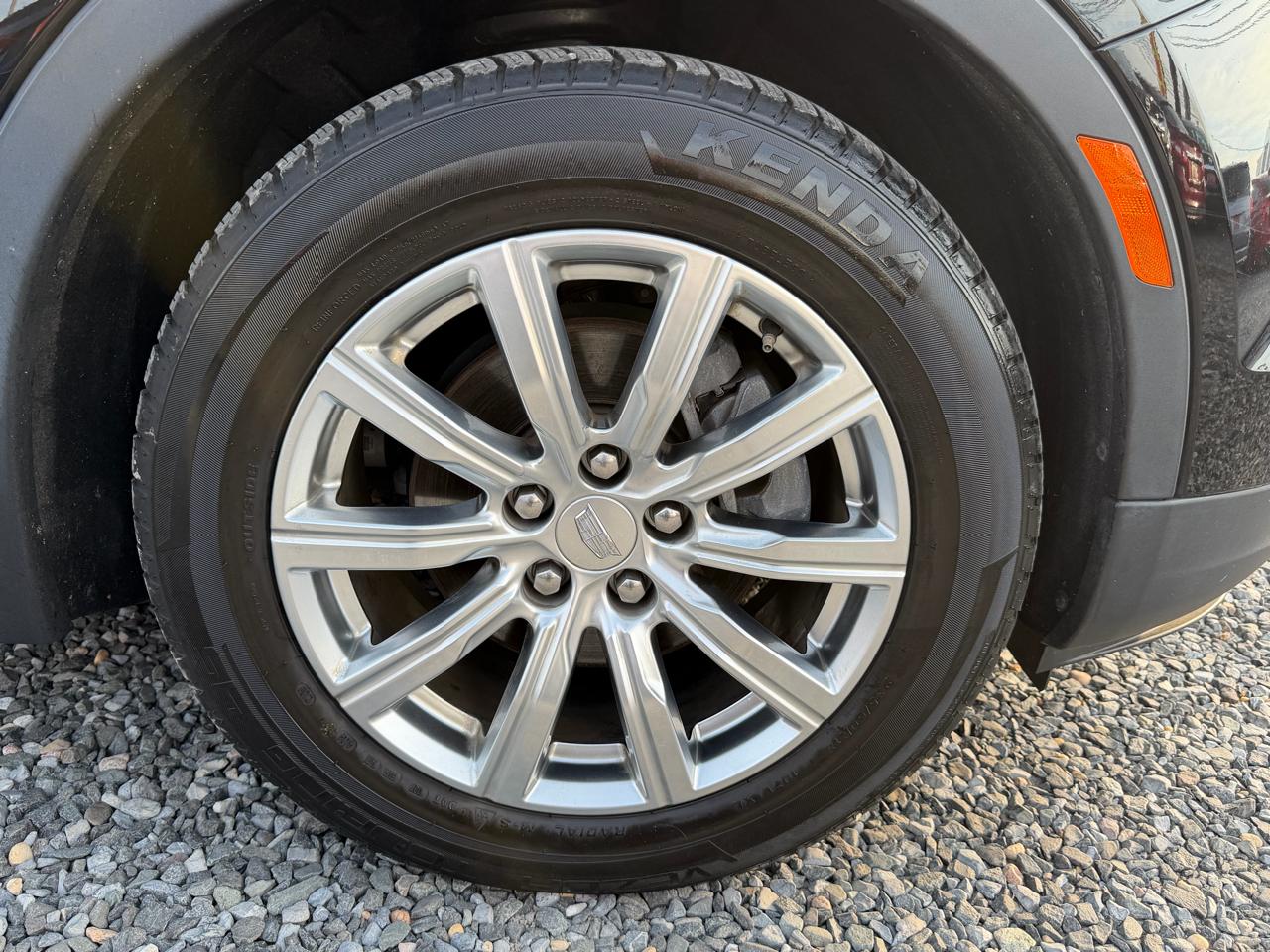 Cadillac XT4 Premium Luxury AWD 2019