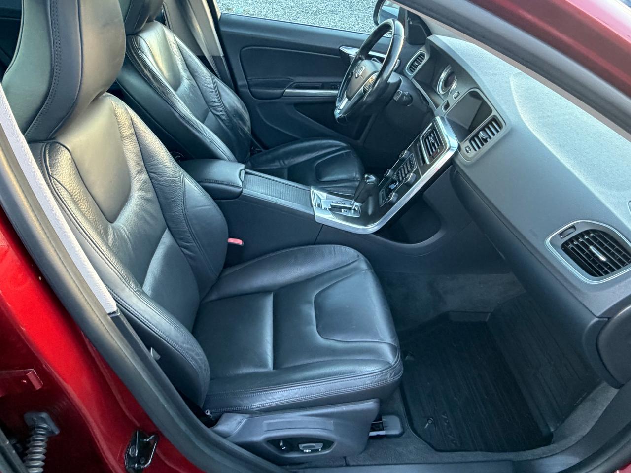 Volvo S60 T6 AWD 2012