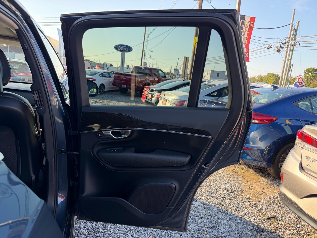 Volvo XC90 T6 Momentum AWD 2018