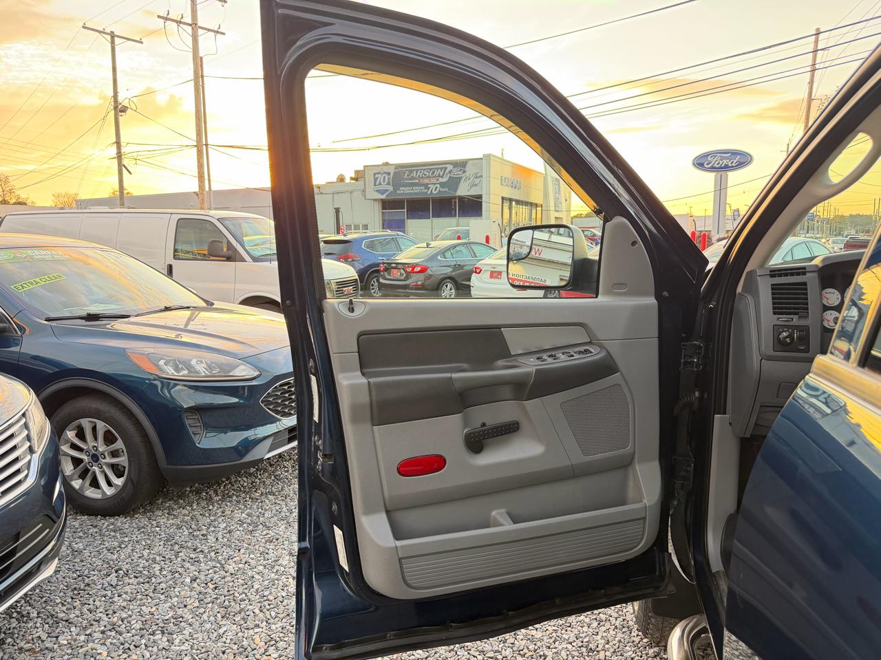 Dodge Ram 2500 SLT Quad Cab 4WD 2007