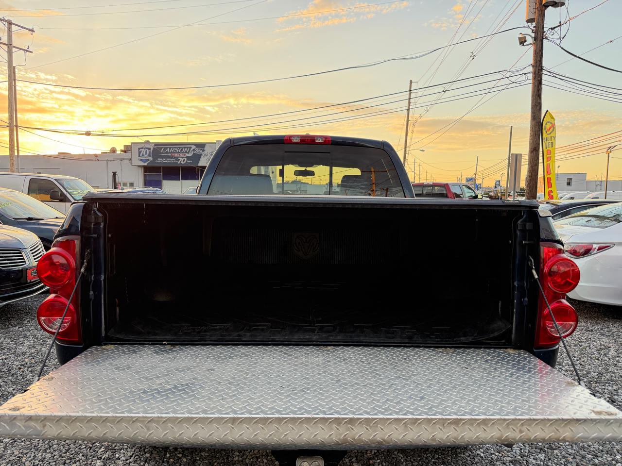 Dodge Ram 2500 SLT Quad Cab 4WD 2007