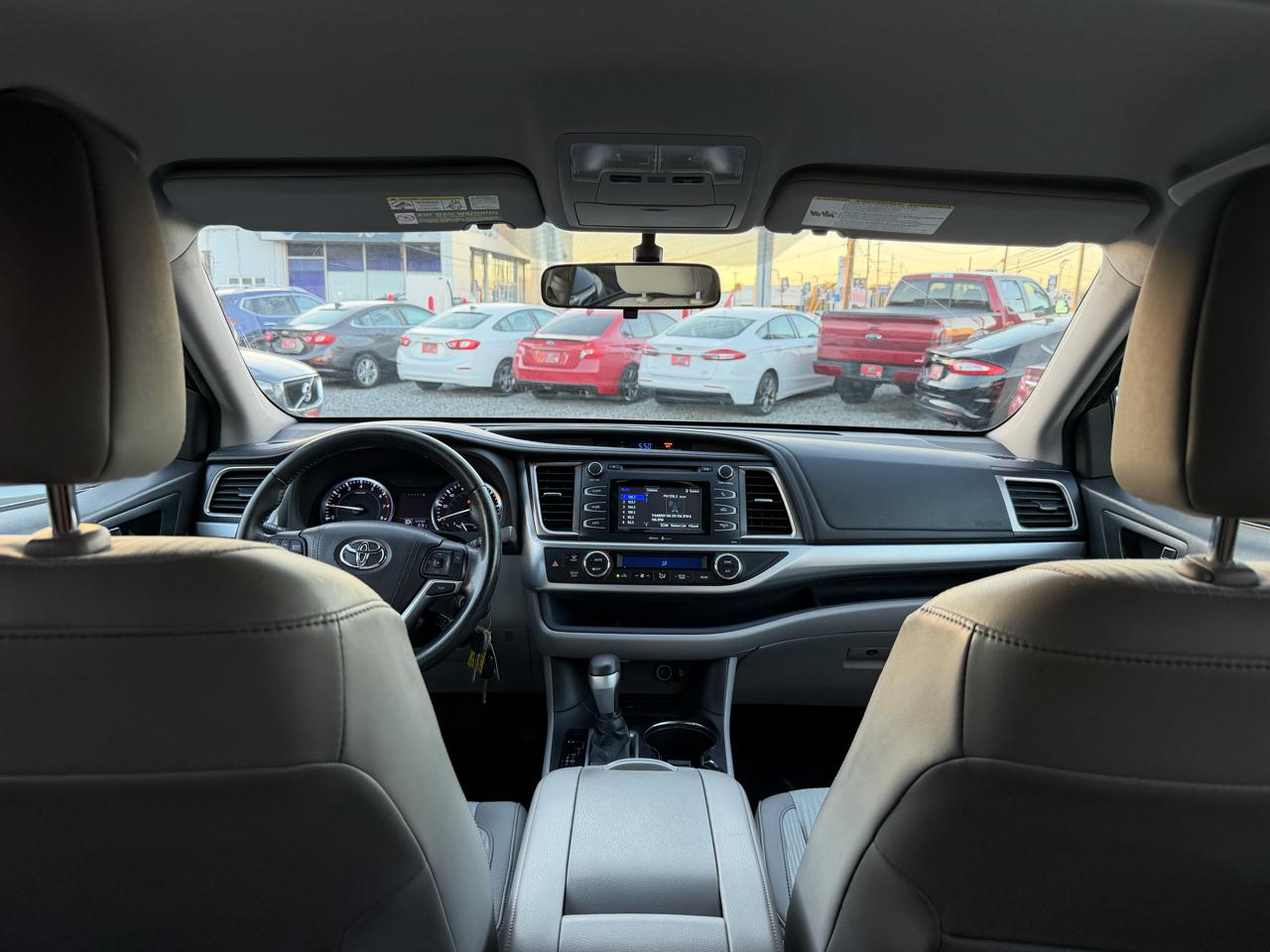 Toyota Highlander LE Plus 4D SUV FWD 2015