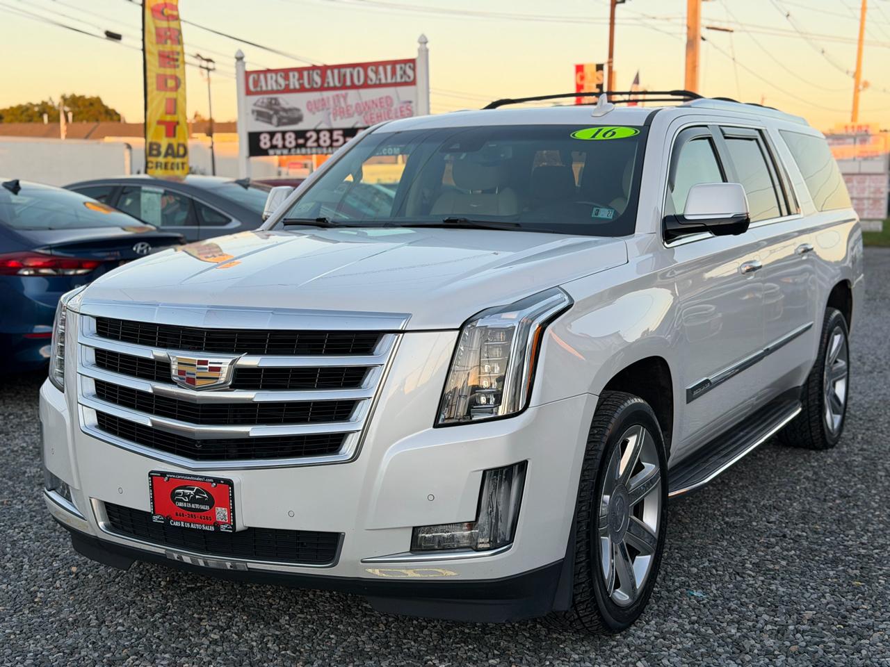 Cadillac Escalade ESV Luxury 4WD 2016