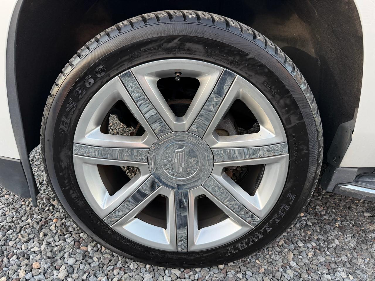 Cadillac Escalade ESV Luxury 4WD 2016
