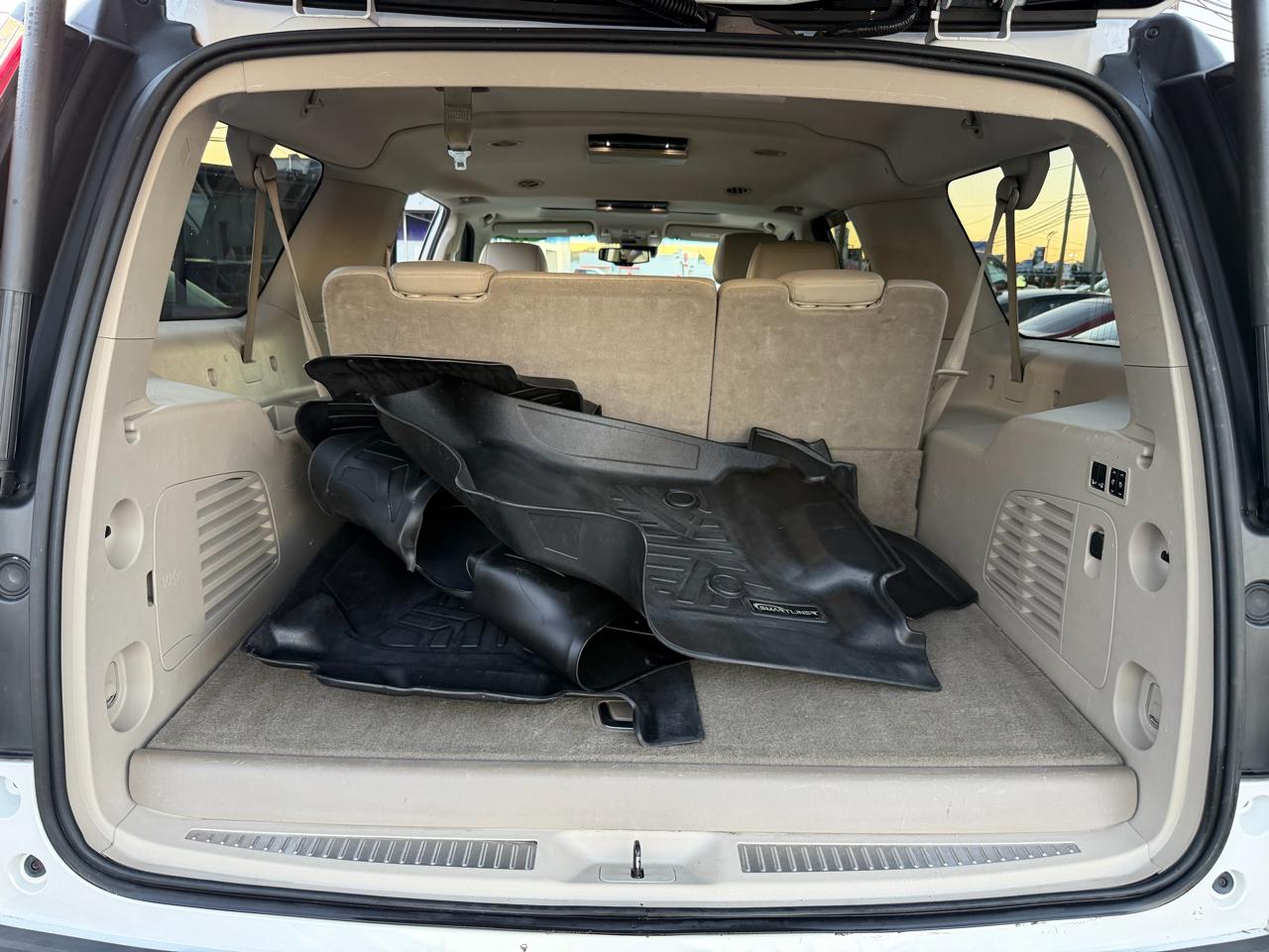 Cadillac Escalade ESV Luxury 4WD 2016