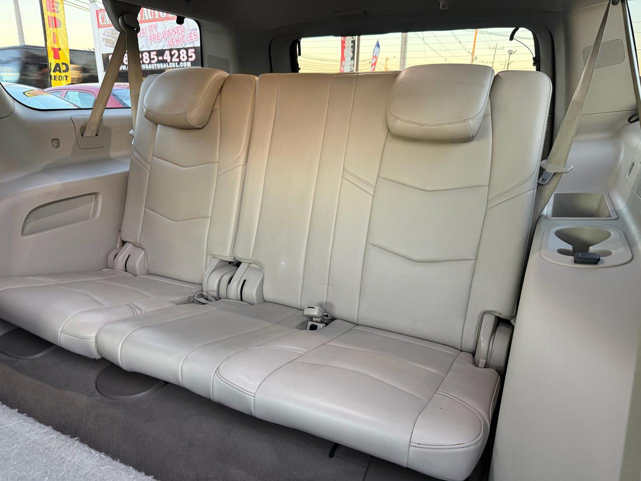 Cadillac Escalade ESV Luxury 4WD 2016