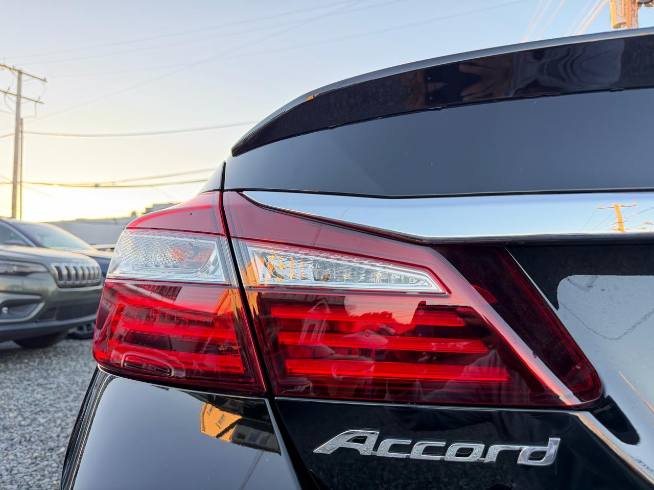 Honda Accord Sport 6-Spd MT 2016