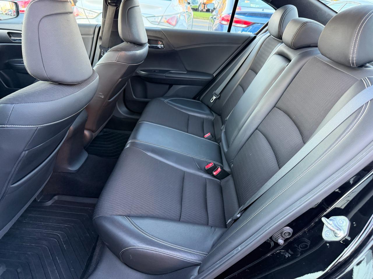 Honda Accord Sport 6-Spd MT 2016