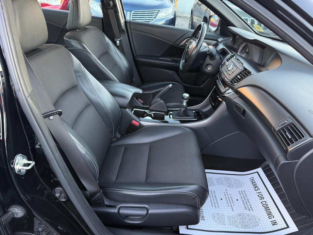 Honda Accord Sport 6-Spd MT 2016