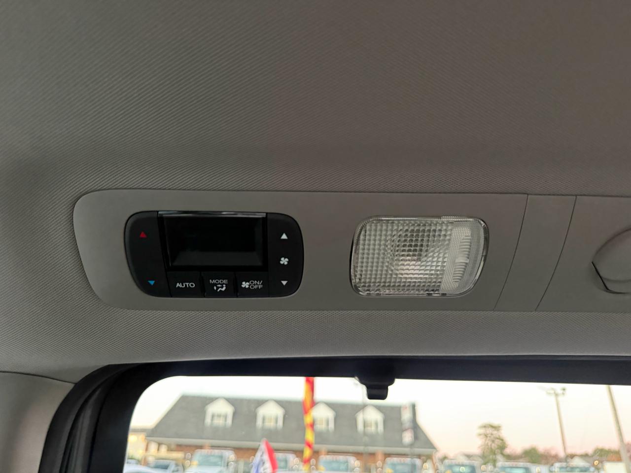 Honda Odyssey Touring 2012
