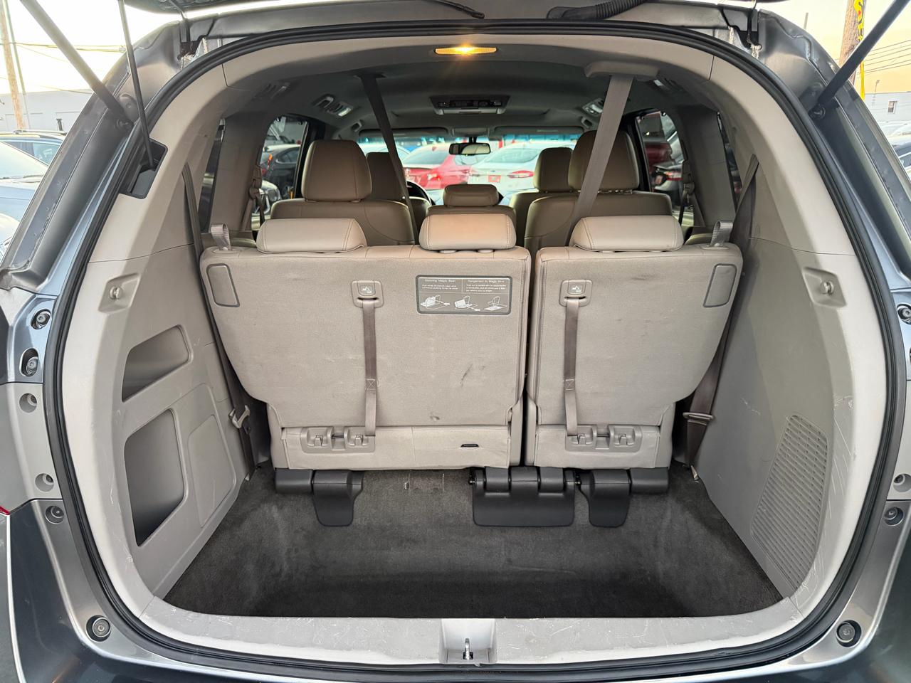 Honda Odyssey Touring 2012