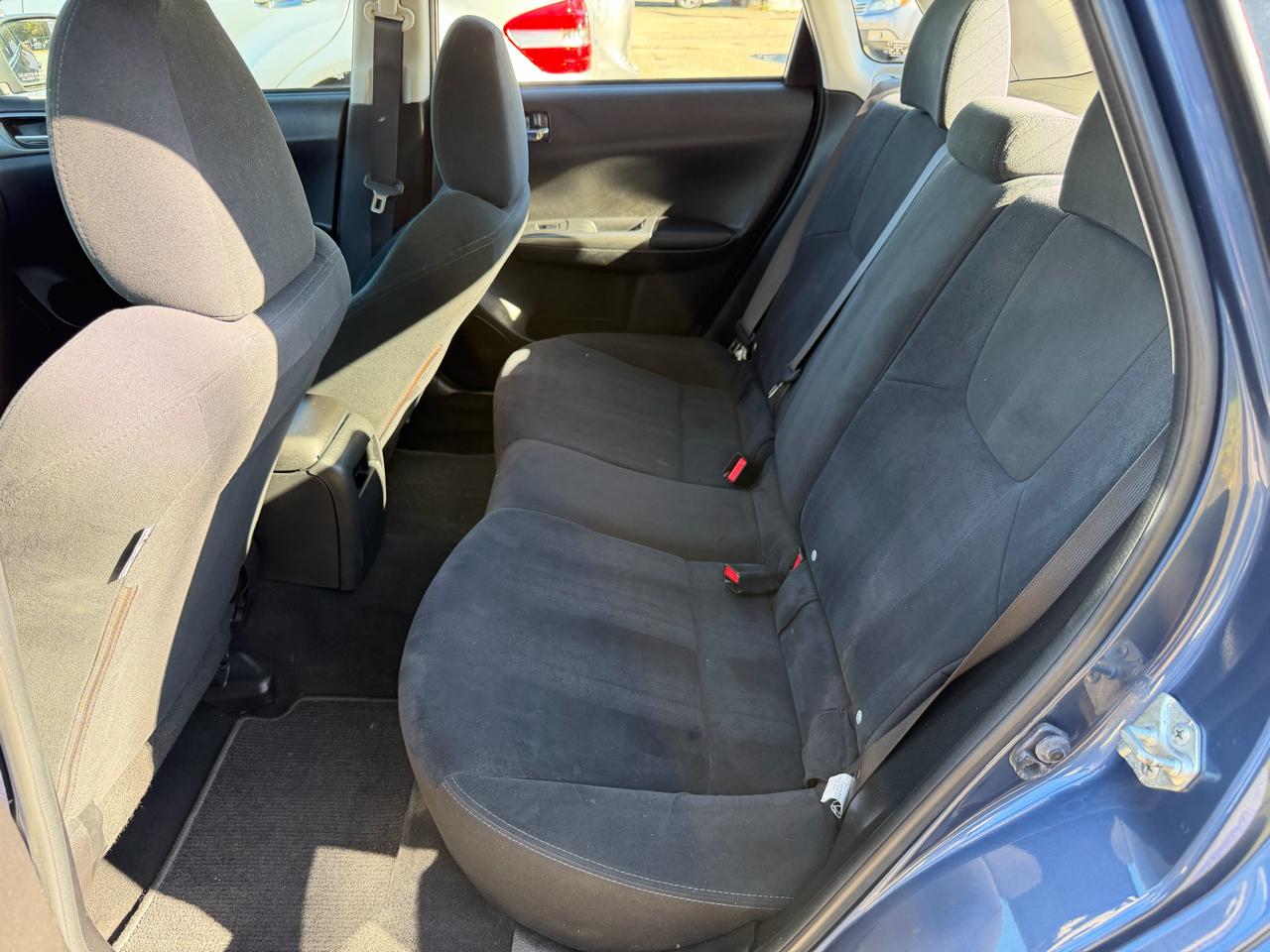 Subaru Impreza 2.5i 4-Door 2011