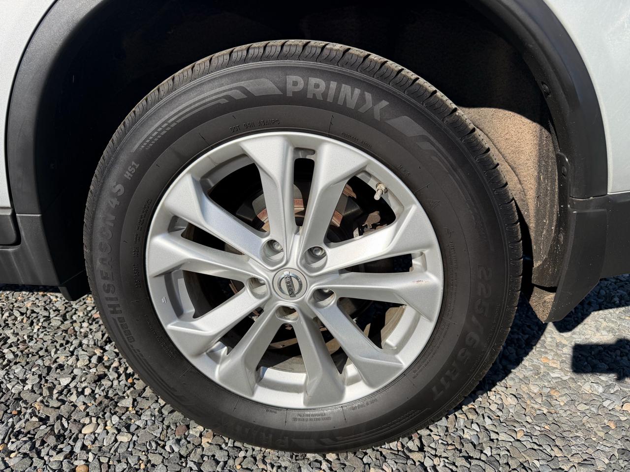 Nissan Rogue SV AWD 2015