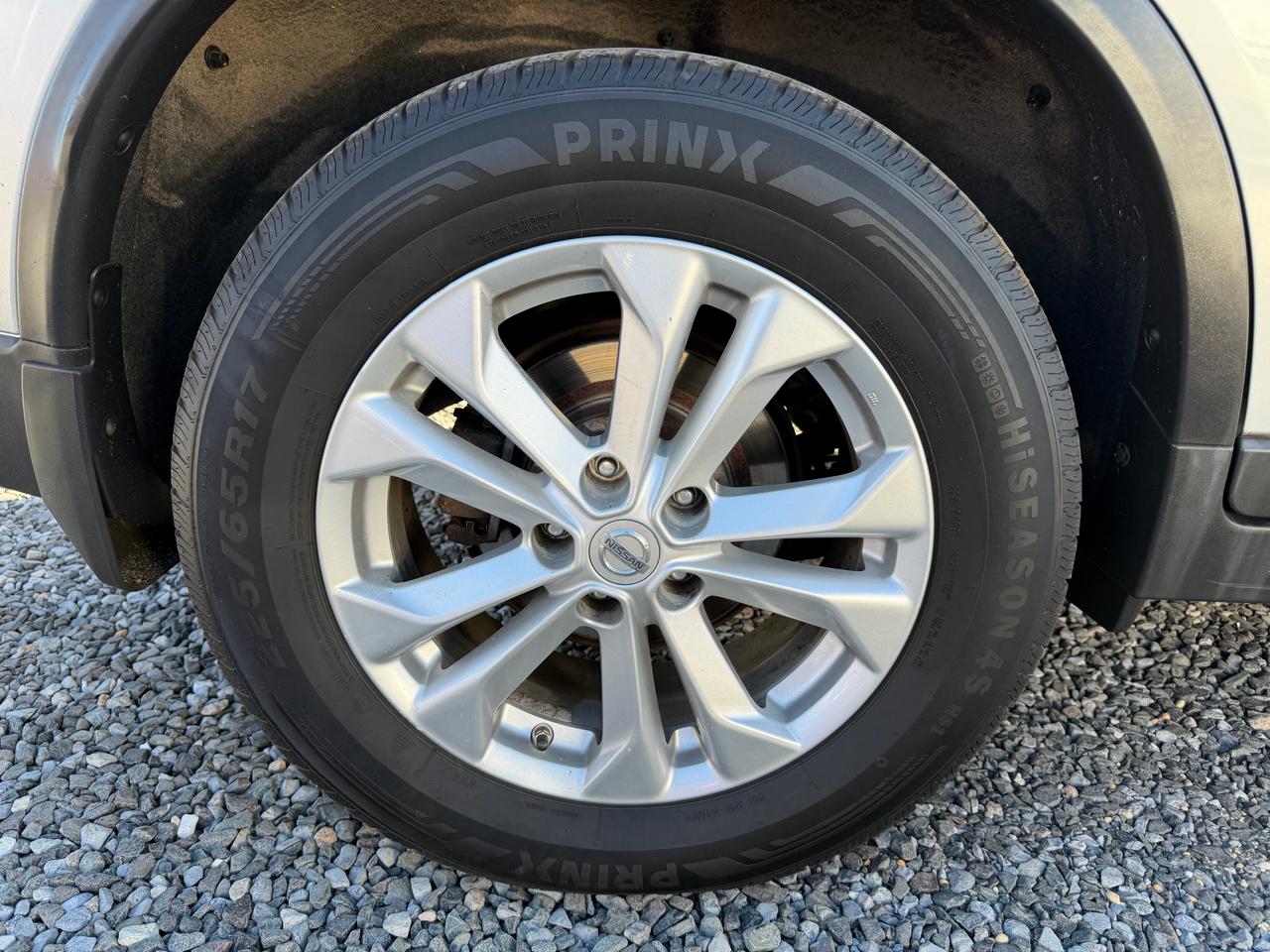 Nissan Rogue SV AWD 2015