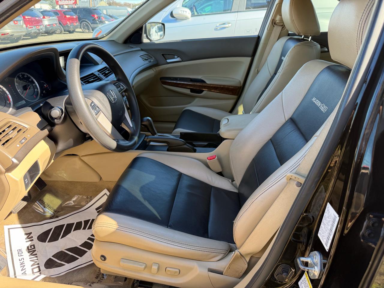 Honda Accord EX Sedan AT 2010